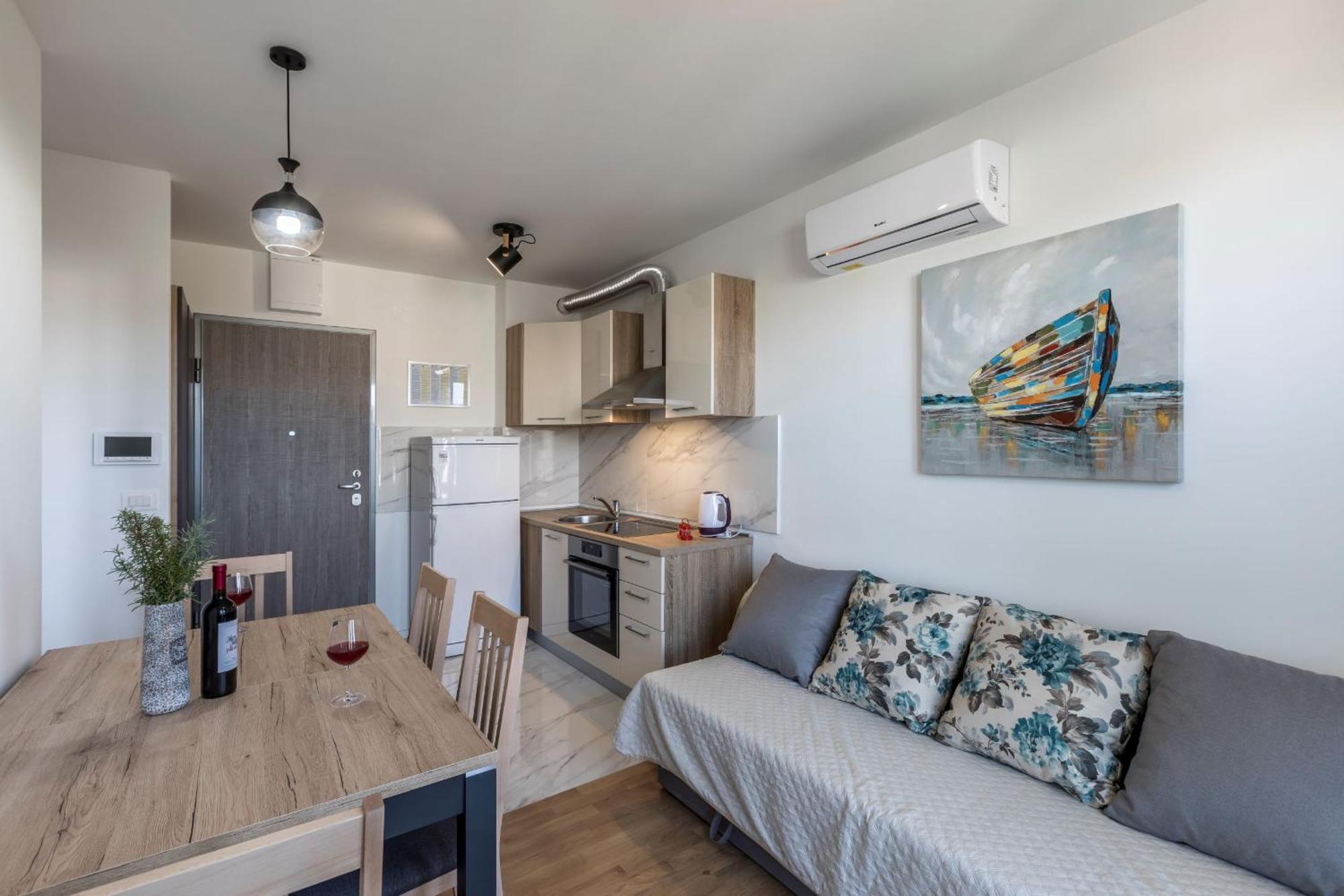 Apartman Lukiana*** Apartment สปลิท ภายนอก รูปภาพ